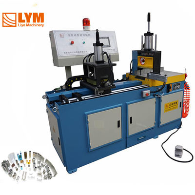 อัตโนมัติ CNC อลูมิเนียมเจาะเครื่องตัดสําหรับการตัดอัลลูมิเนียมโปรไฟล์ท่อและไม้