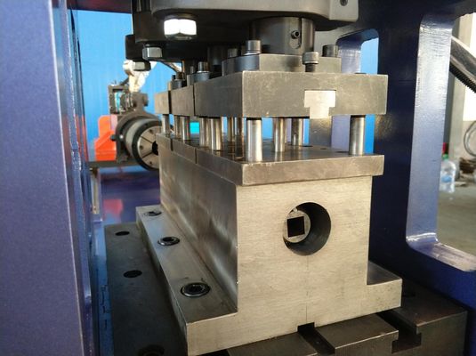 CK40CNC เครื่องเจาะหลุมท่อแม่นยําสูง CNC การเจาะแท่งอัตโนมัติ