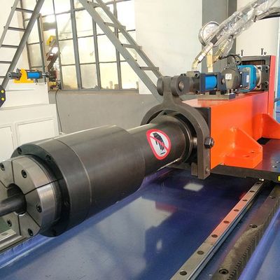 CK60CNC-1 เครื่องเจาะท่อไฮดรอลิก เครื่องเจาะรูบบัสบาร์หัวเดียว