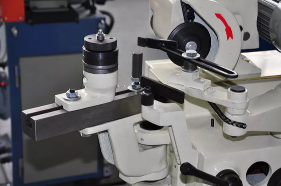 4200rpm อัตโนมัติ Saw Blade เครื่องแกะเครื่องบด
